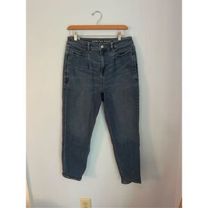 american eagle mom jeans